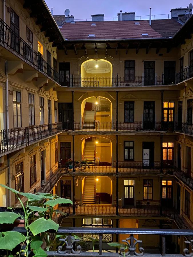 Teresa Apartment Budapest Bagian luar foto